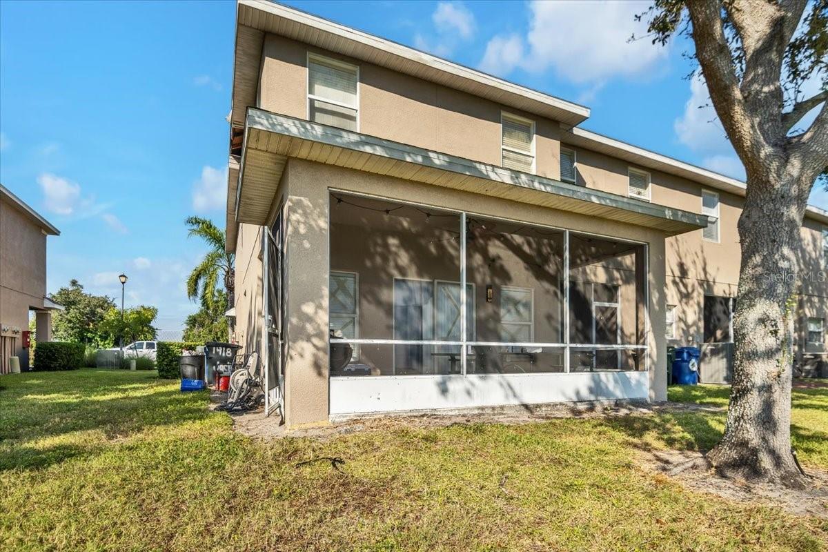 BRADFORD MANOR TWNHMS - Residential