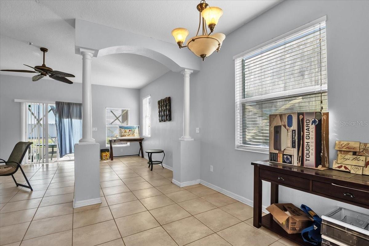 BRADFORD MANOR TWNHMS - Residential