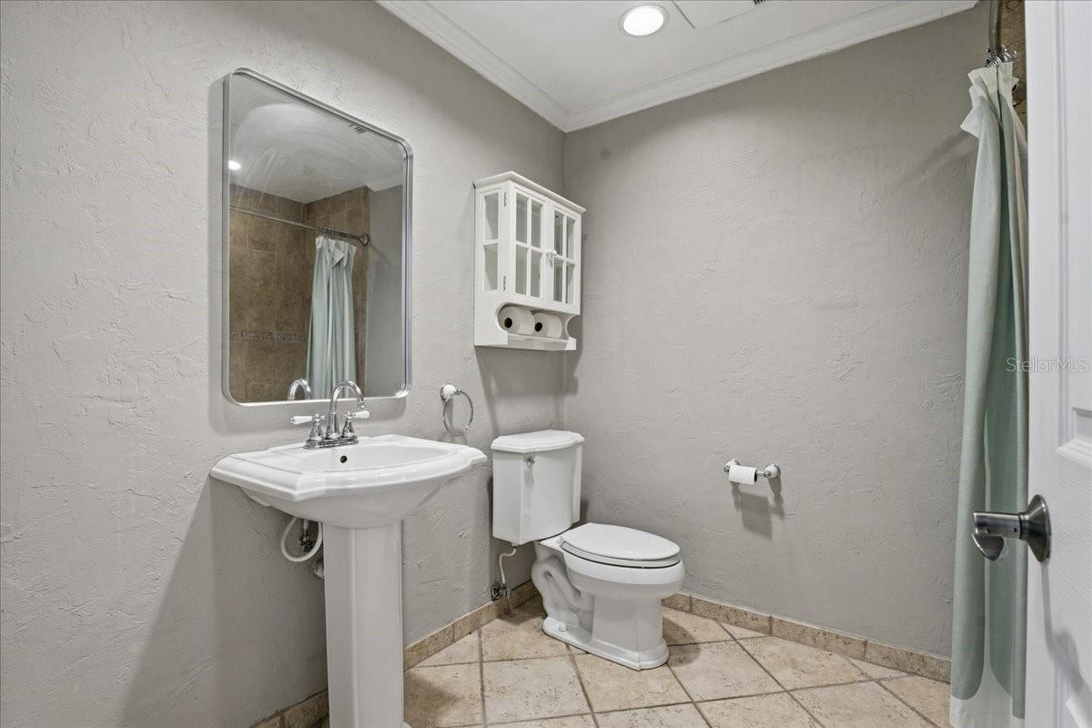 GEORGETOWNE - Residential