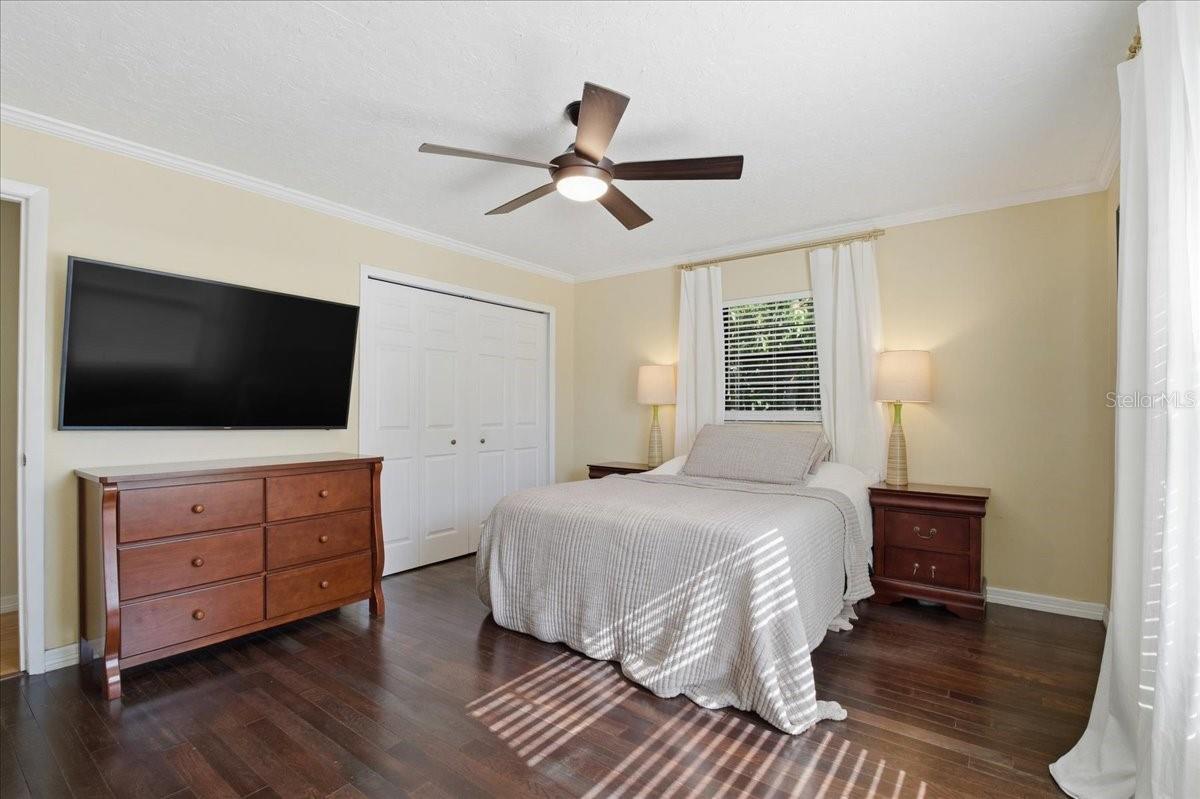 GEORGETOWNE - Residential