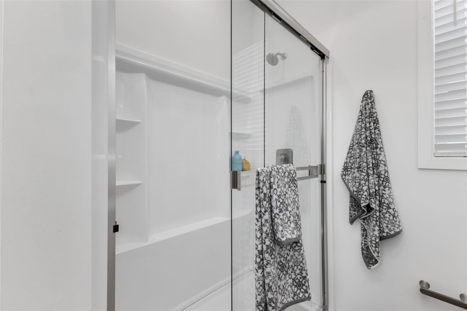 SOLANA COTTAGE RESORT - Residential