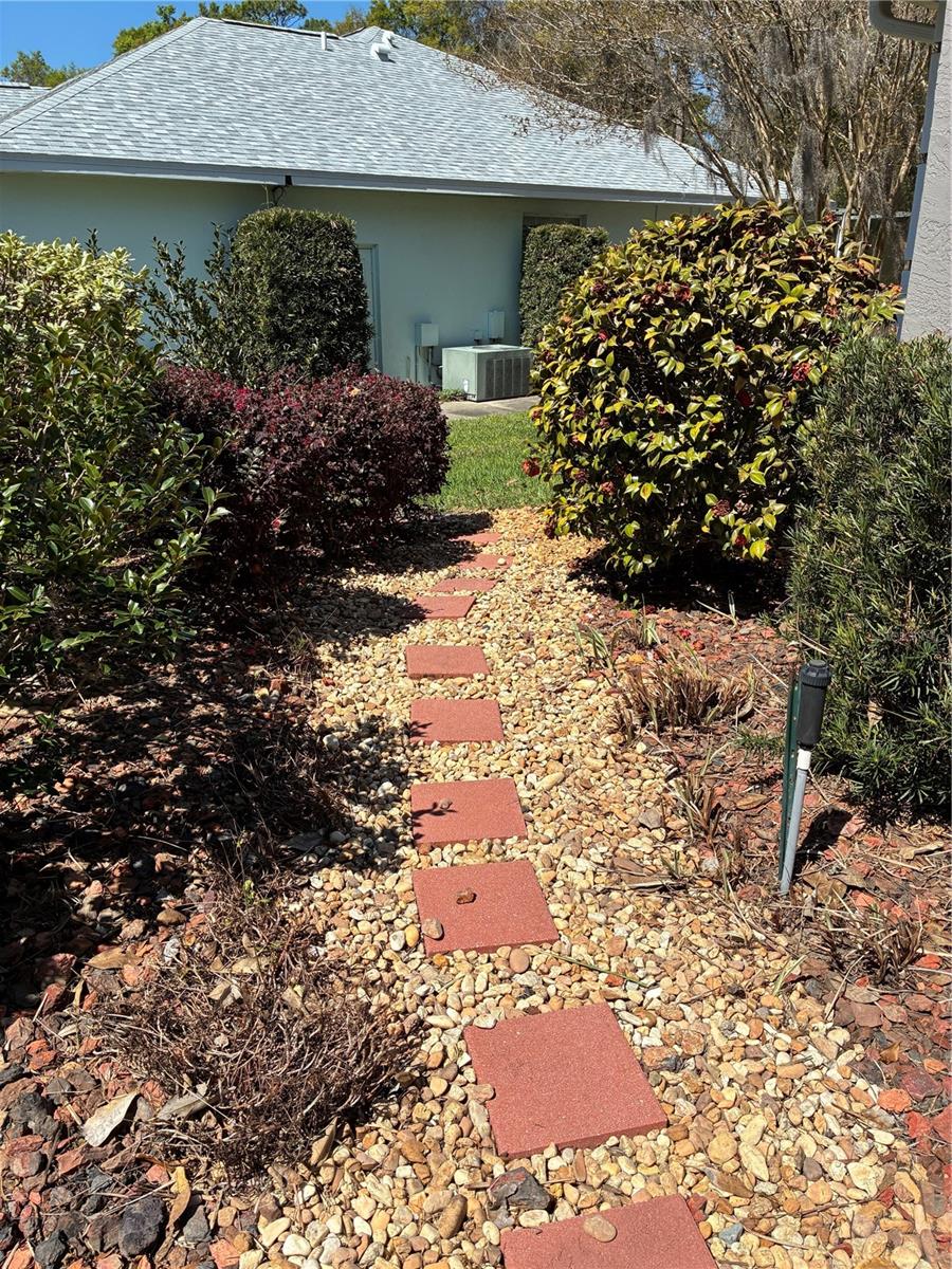 RAINBOW SPRINGS COUNTRY CLUB GRAND PARK - Residential