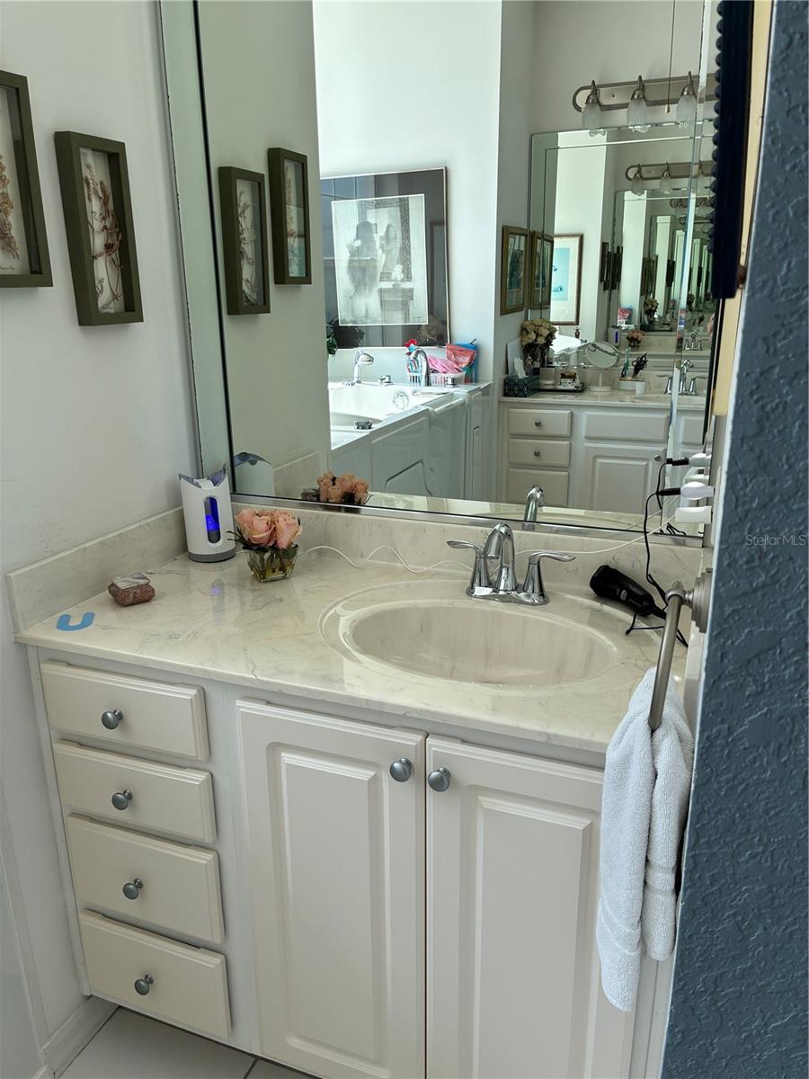 RAINBOW SPRINGS COUNTRY CLUB GRAND PARK - Residential