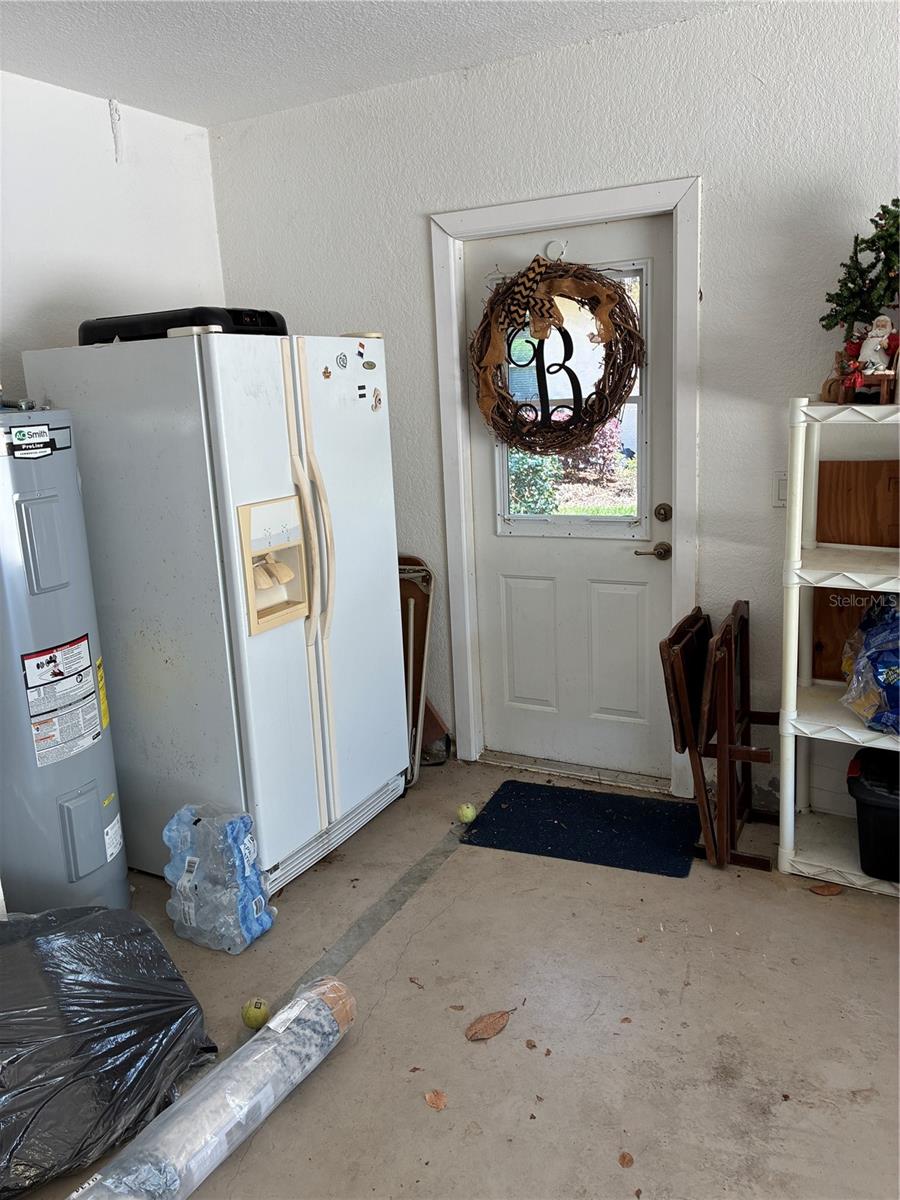 RAINBOW SPRINGS COUNTRY CLUB GRAND PARK - Residential