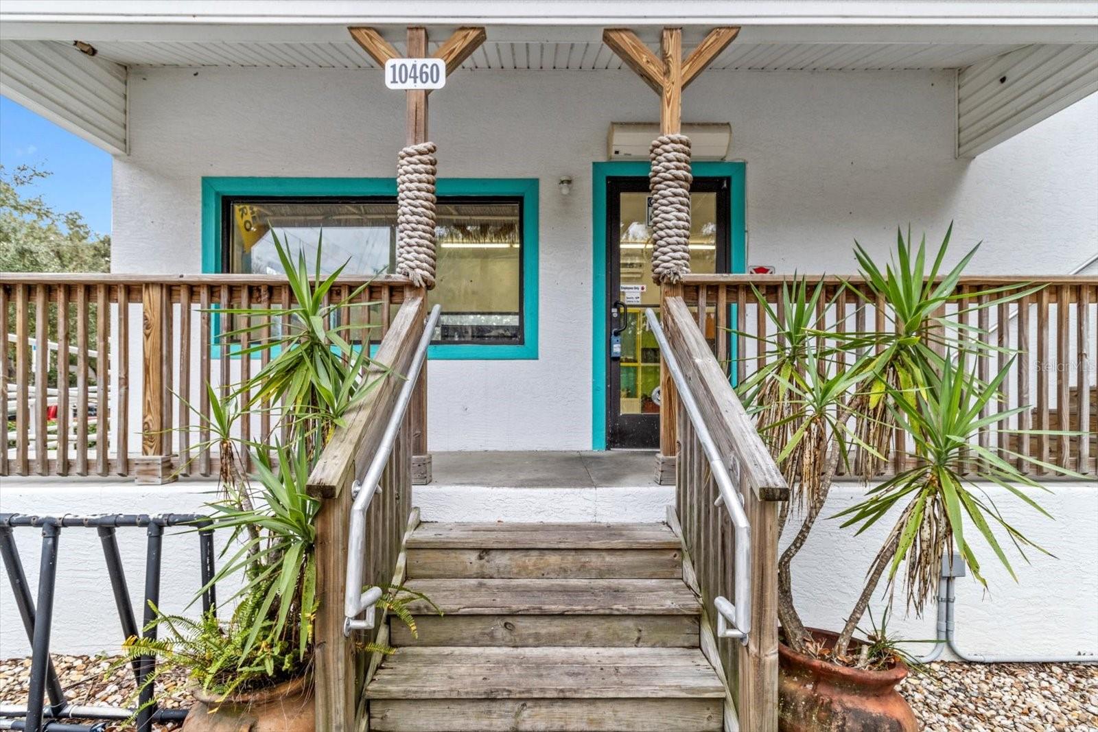 HOMOSASSA TOWN - Commercial Sale