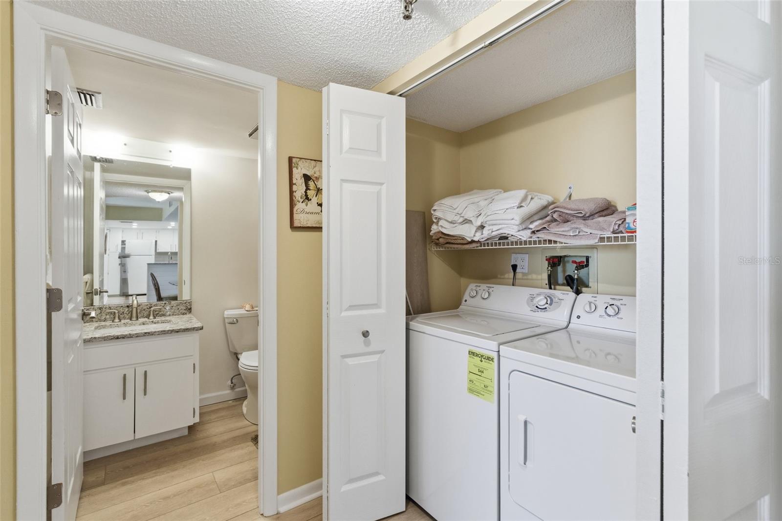 PROMENADES WEST - Residential