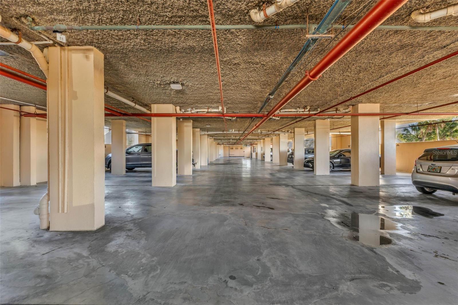 PROMENADES WEST - Residential