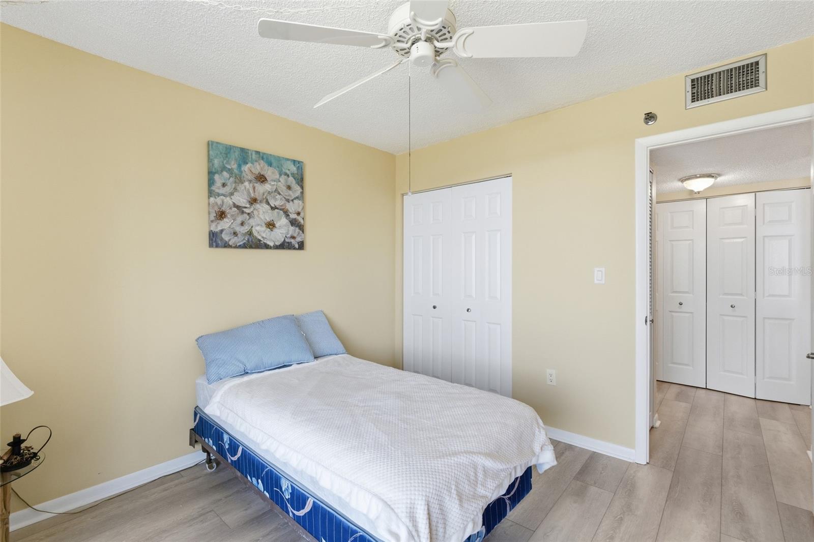 PROMENADES WEST - Residential