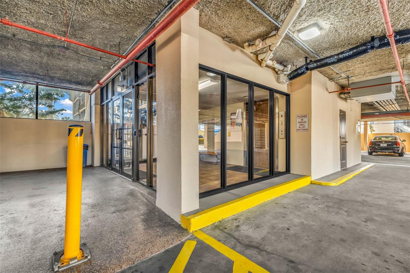 PROMENADES WEST - Residential