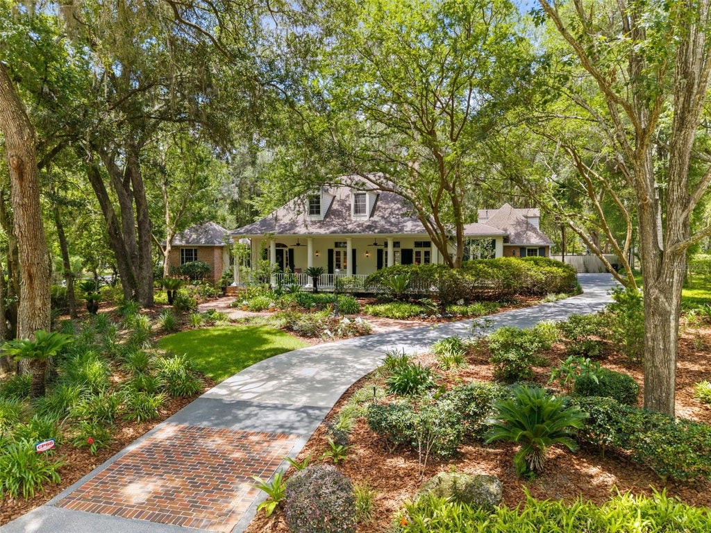 Photo of 9326 SW 53rd Lane, Gainesville, FL 32608 (MLS # GC541358)