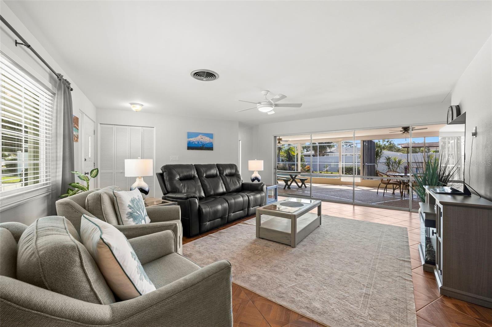 BARCLEY ESTATES 2ND ADD - Residential