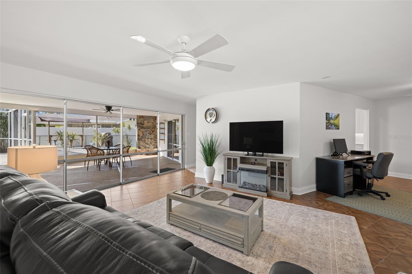 BARCLEY ESTATES 2ND ADD - Residential