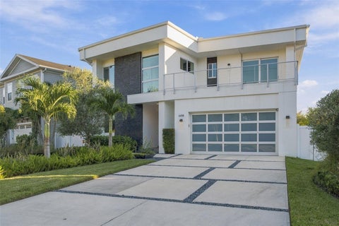4 beds bed, 3 baths bath property at 4418 W Kensington Avenue, Tampa, FL 33629