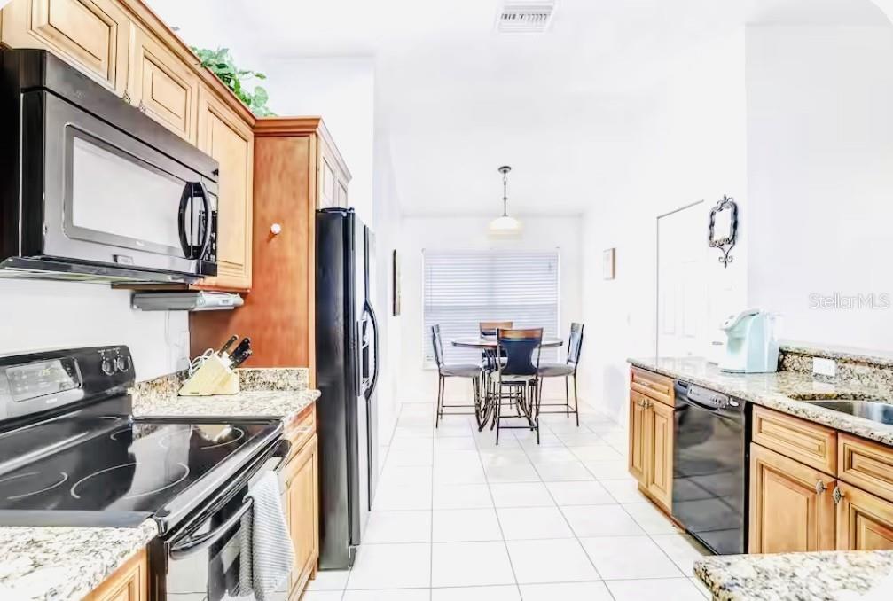 CHATHAM PARK AT SAUSALITO PH 3 - Residential Lease