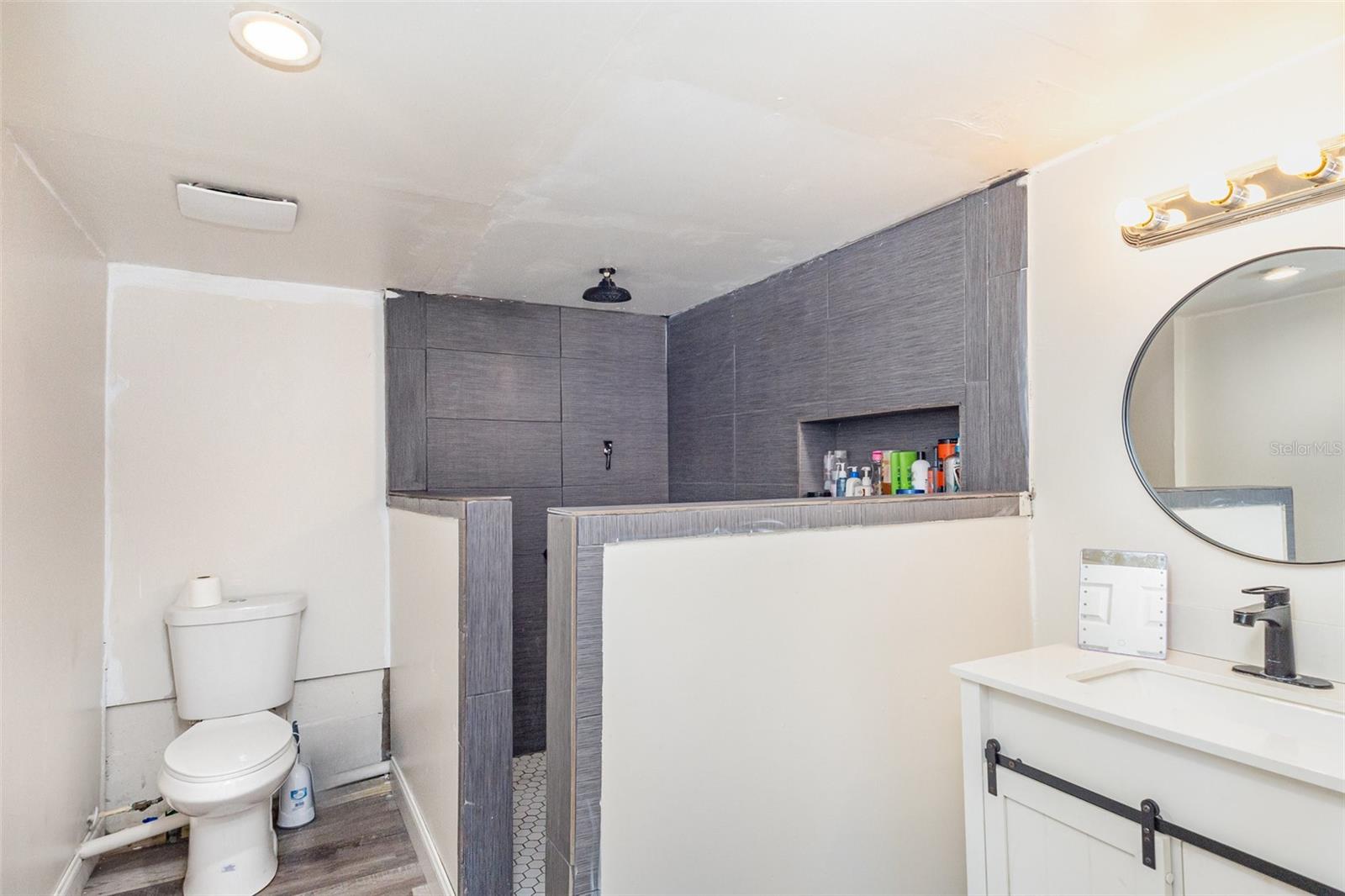 MCMURRAY E R ADD - Residential