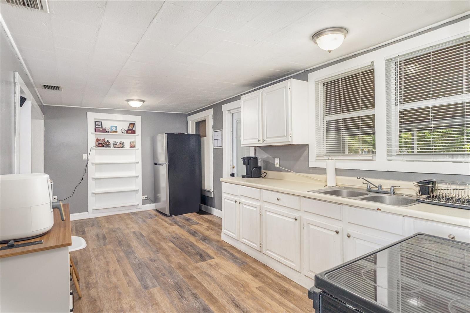 MCMURRAY E R ADD - Residential