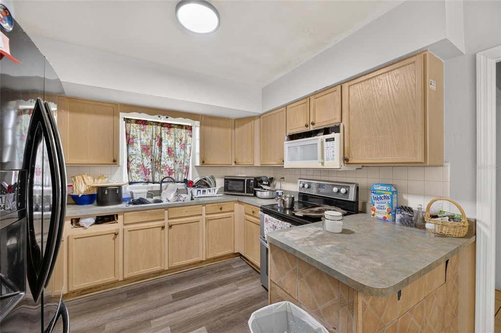 Photo of 202 9th Street NE, Ruskin, FL 33570 (MLS # TB8539056)