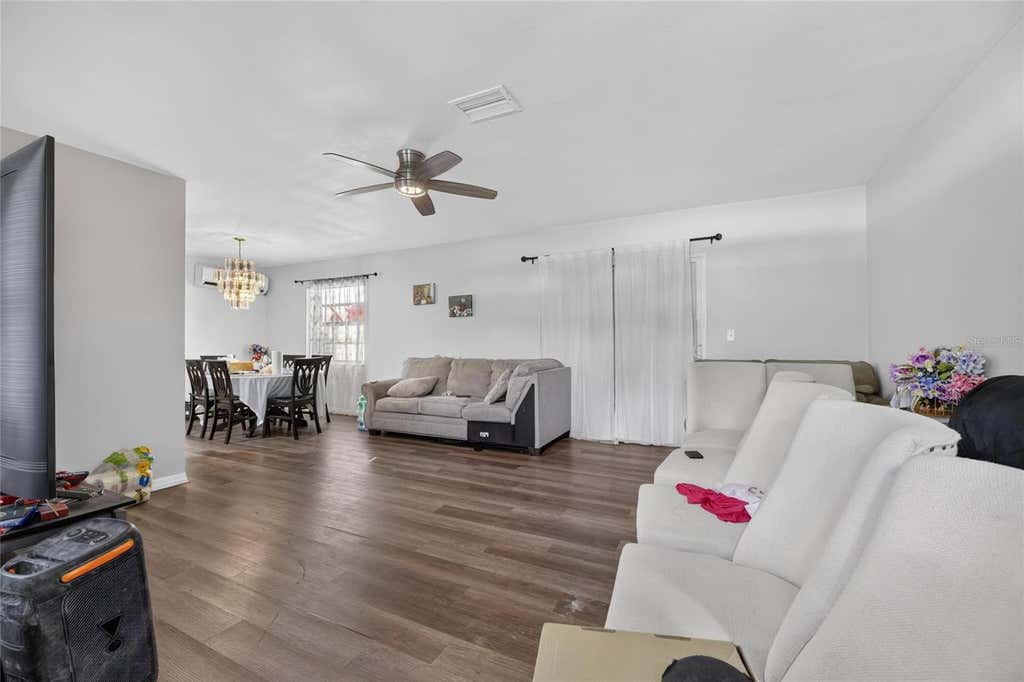 Photo of 202 9th Street NE, Ruskin, FL 33570 (MLS # TB8539056)
