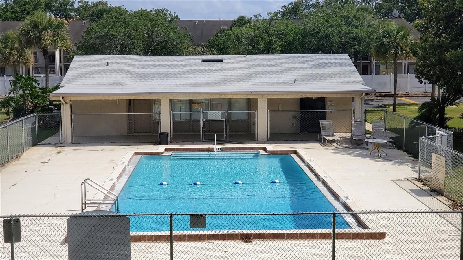 COMMODORE PLACE CONDO - Residential