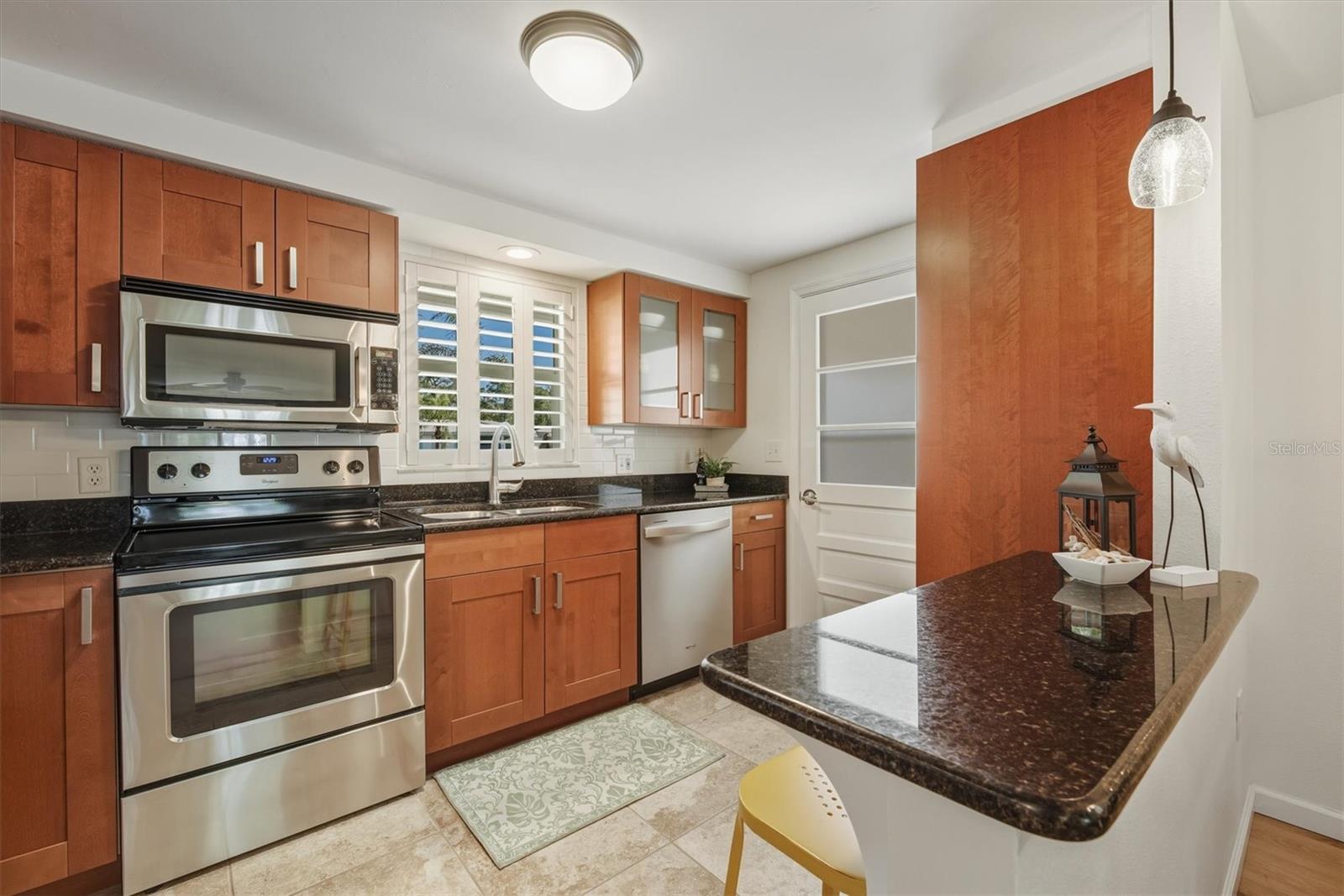 CIRCLE WOODS OF VENICE 2 - Residential