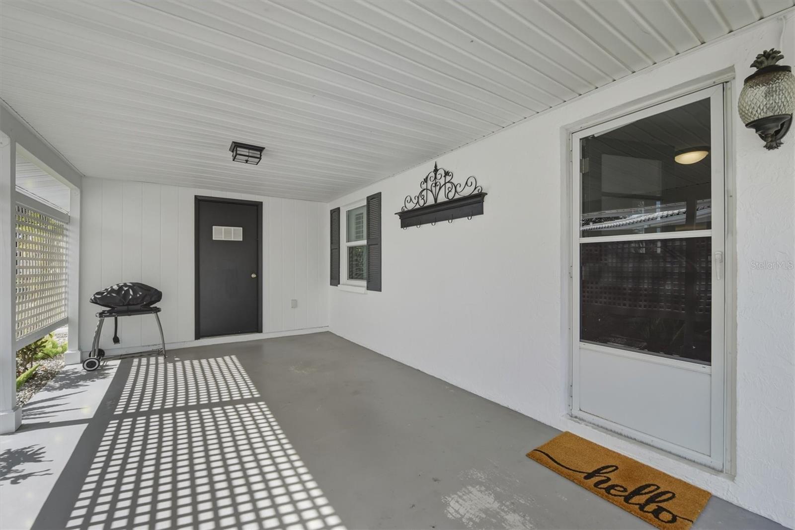 CIRCLE WOODS OF VENICE 2 - Residential