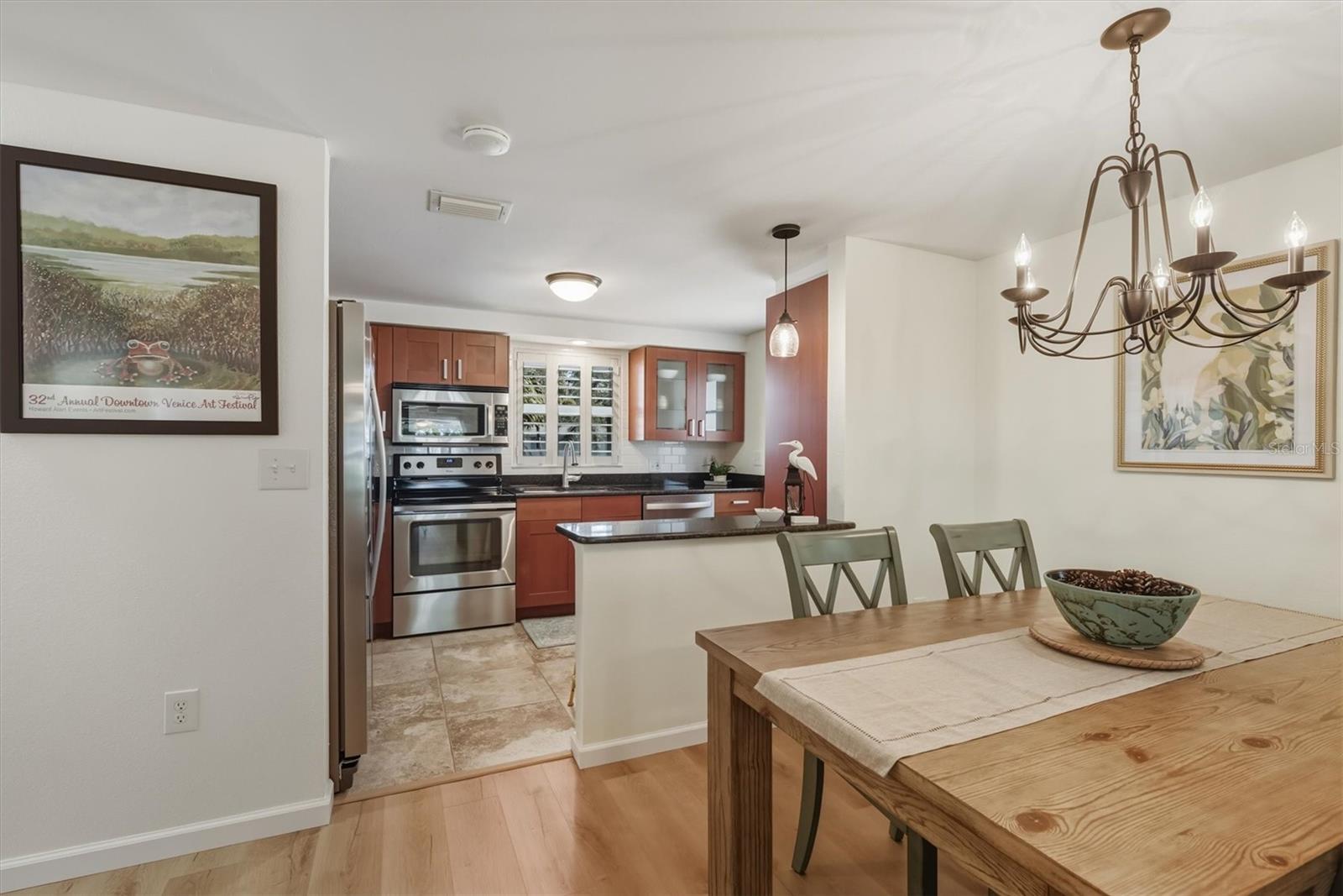 CIRCLE WOODS OF VENICE 2 - Residential