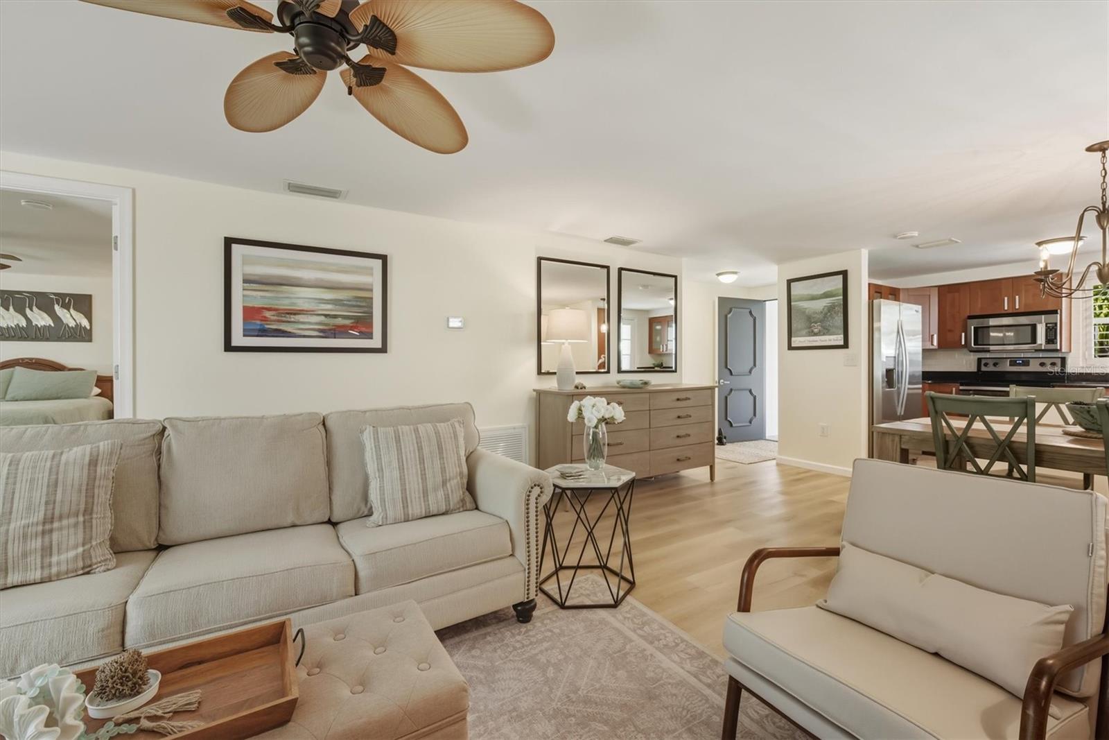 CIRCLE WOODS OF VENICE 2 - Residential