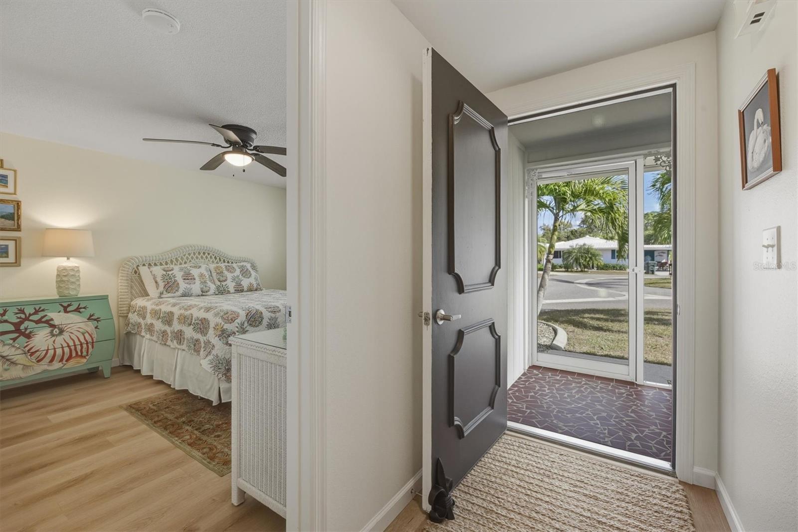 588 CIRCLEWOOD DRIVE S3-1