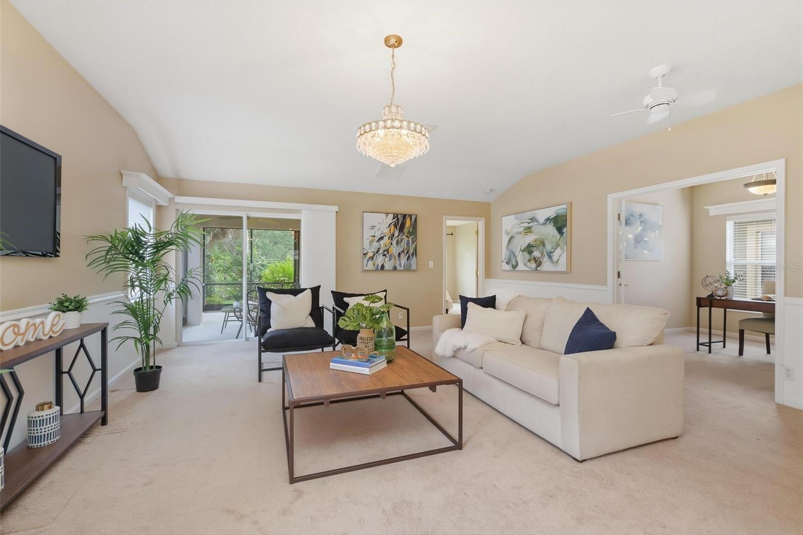 226 STONINGTON WAY