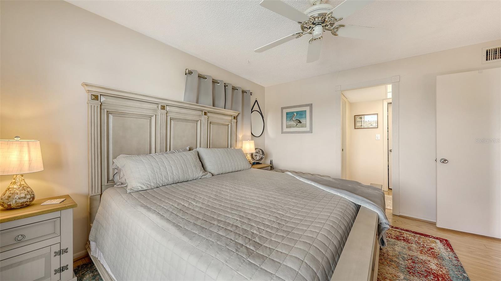 BAYSHORE ON THE LAKE APTS II SEC 2 - Residential