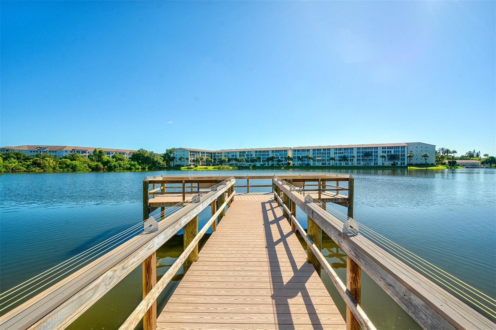 BAYSHORE ON THE LAKE APTS II SEC 2 - Residential