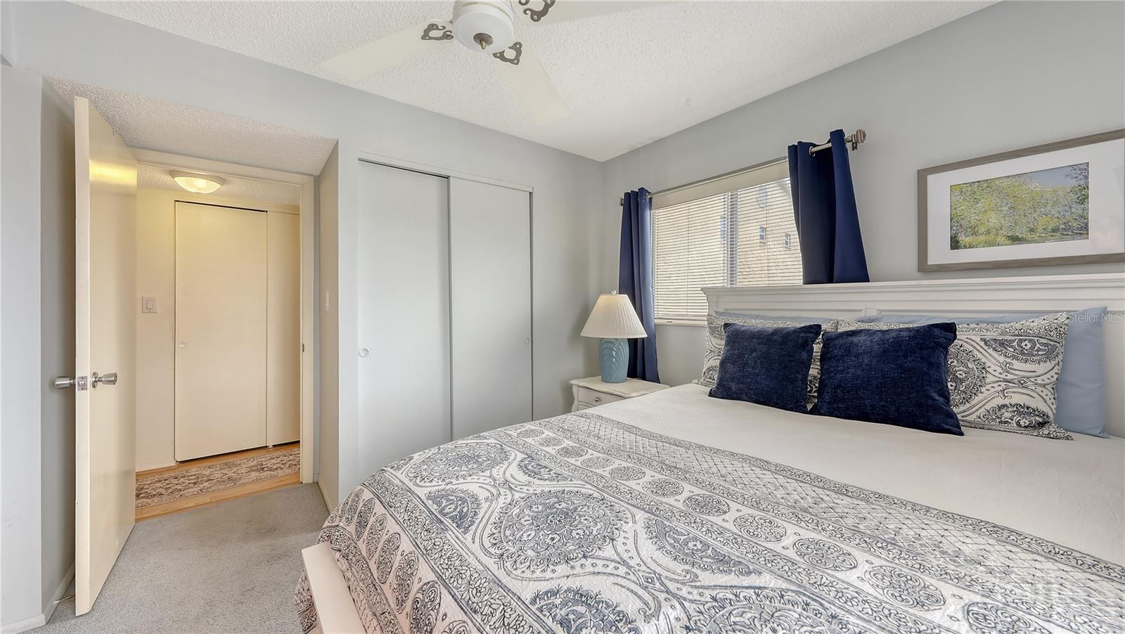 BAYSHORE ON THE LAKE APTS II SEC 2 - Residential