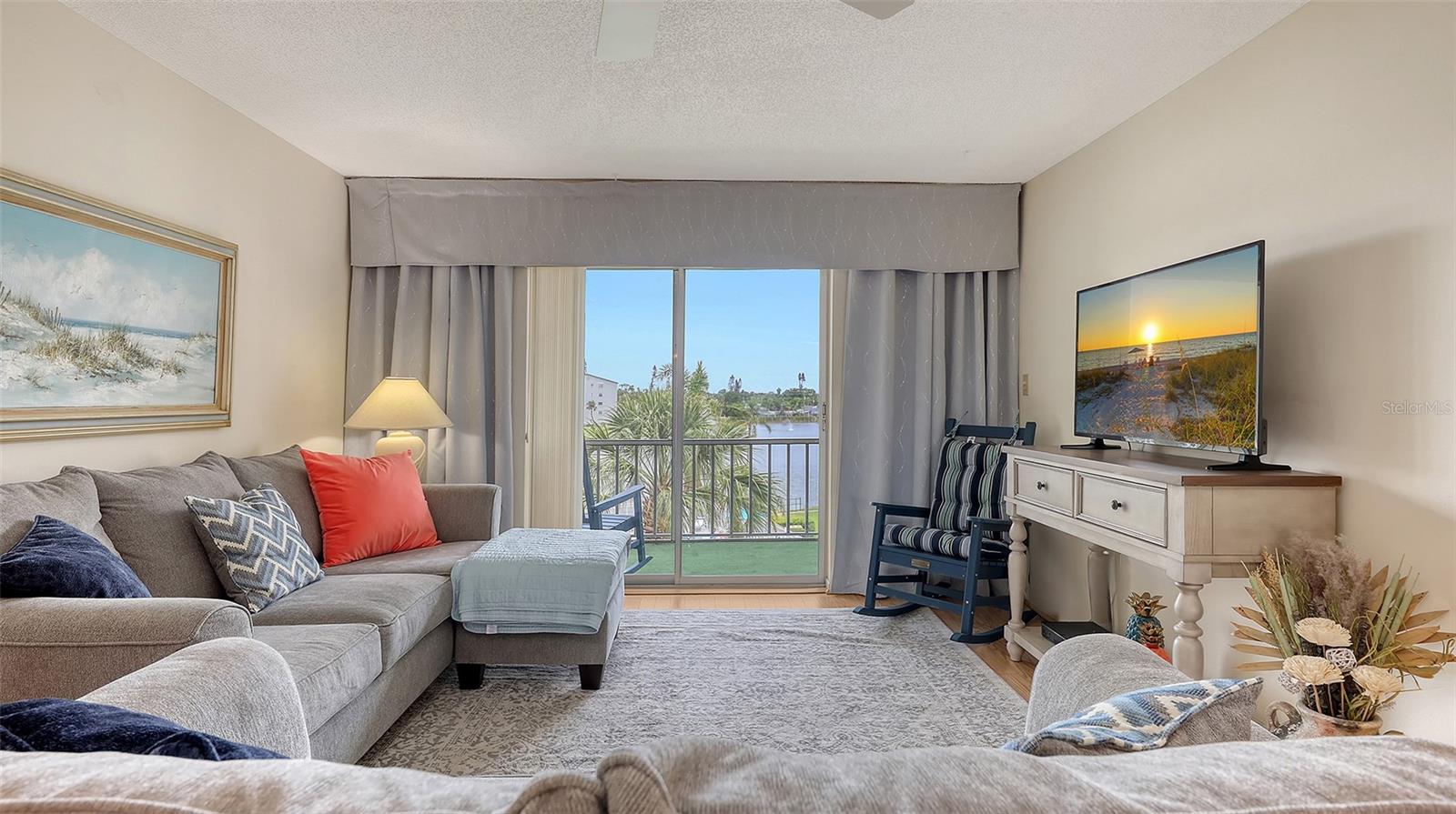 BAYSHORE ON THE LAKE APTS II SEC 2 - Residential