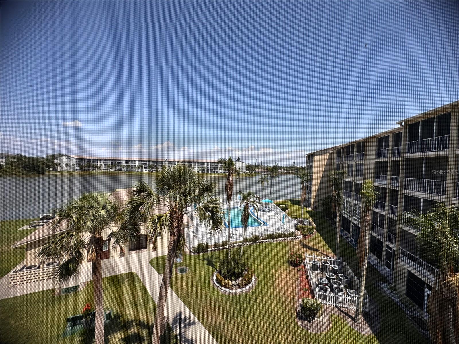 BAYSHORE ON THE LAKE APTS II SEC 2 - Residential