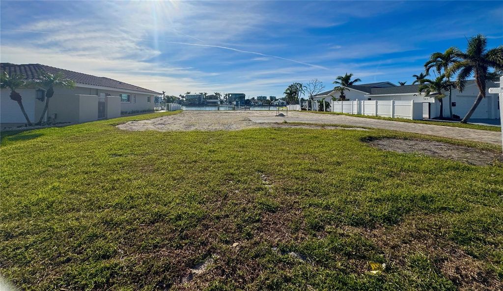 Photo of 7874 9th Avenue S, St Petersburg, FL 33707 (MLS # TB8335280)