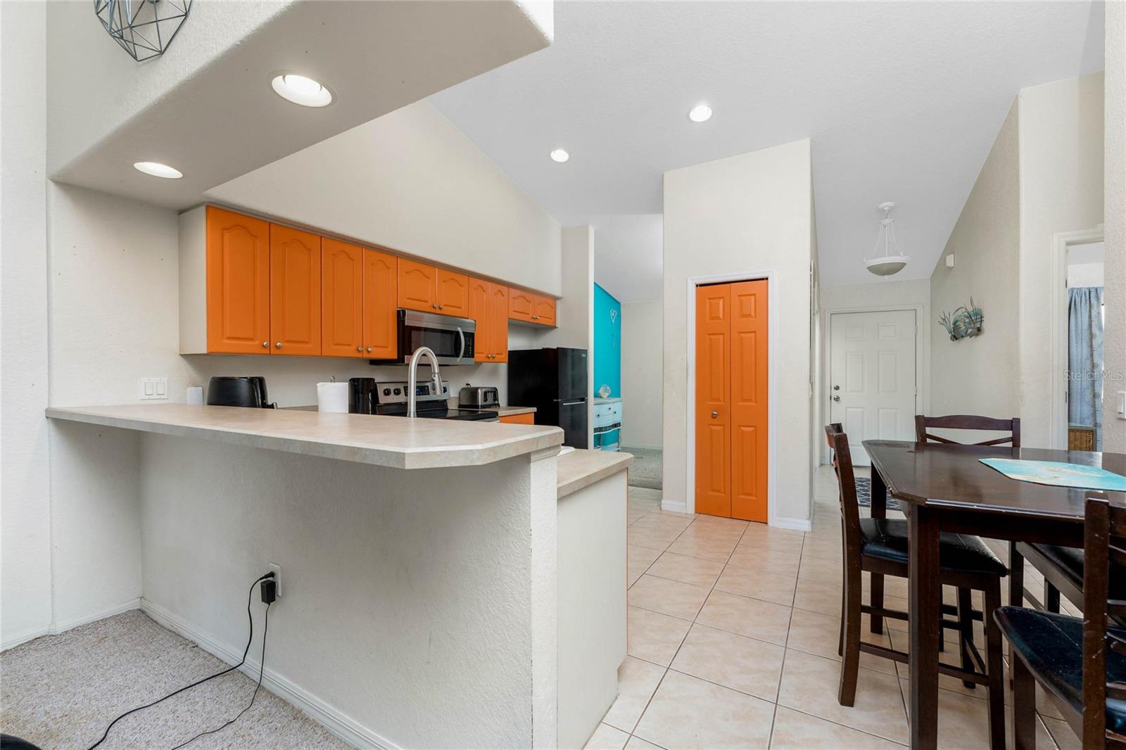 EL SOMBRERO VILLAGE - Residential