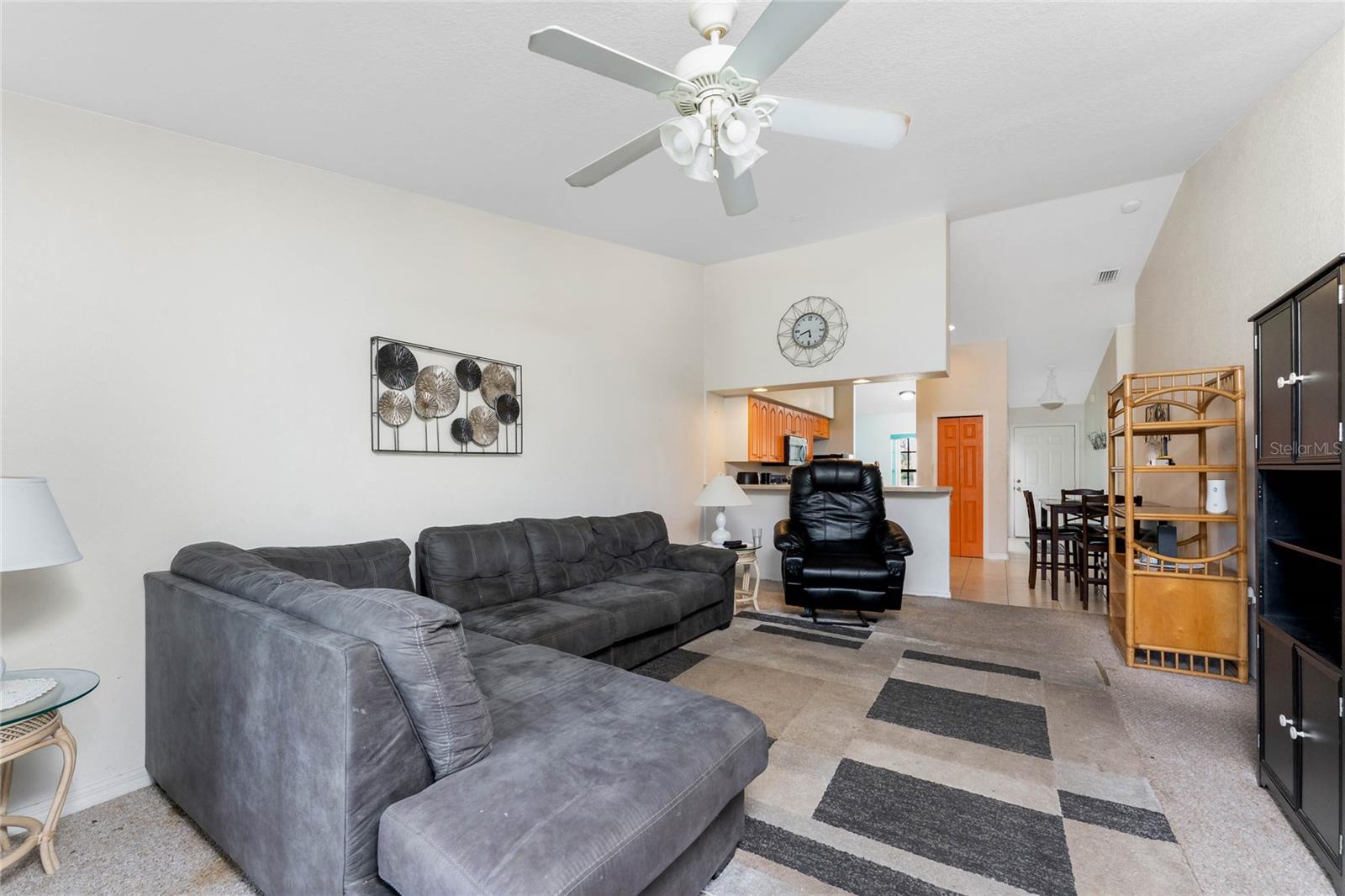 EL SOMBRERO VILLAGE - Residential