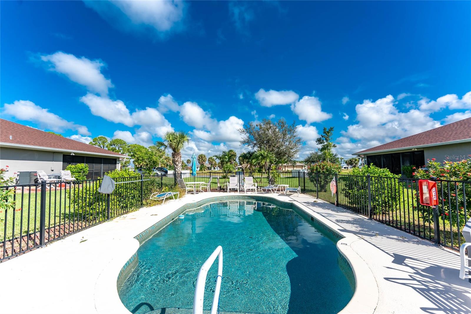 EL SOMBRERO VILLAGE - Residential