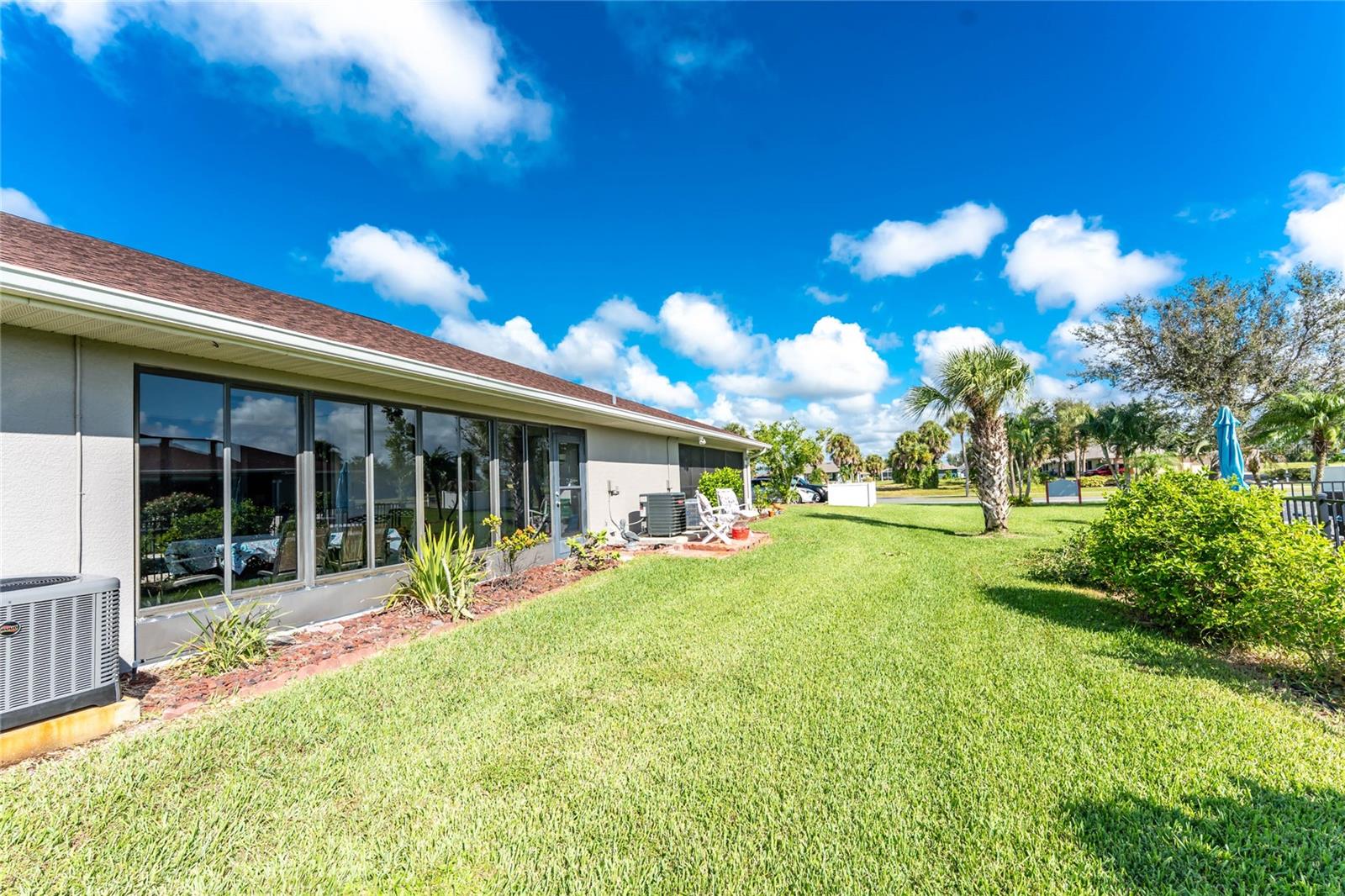 EL SOMBRERO VILLAGE - Residential