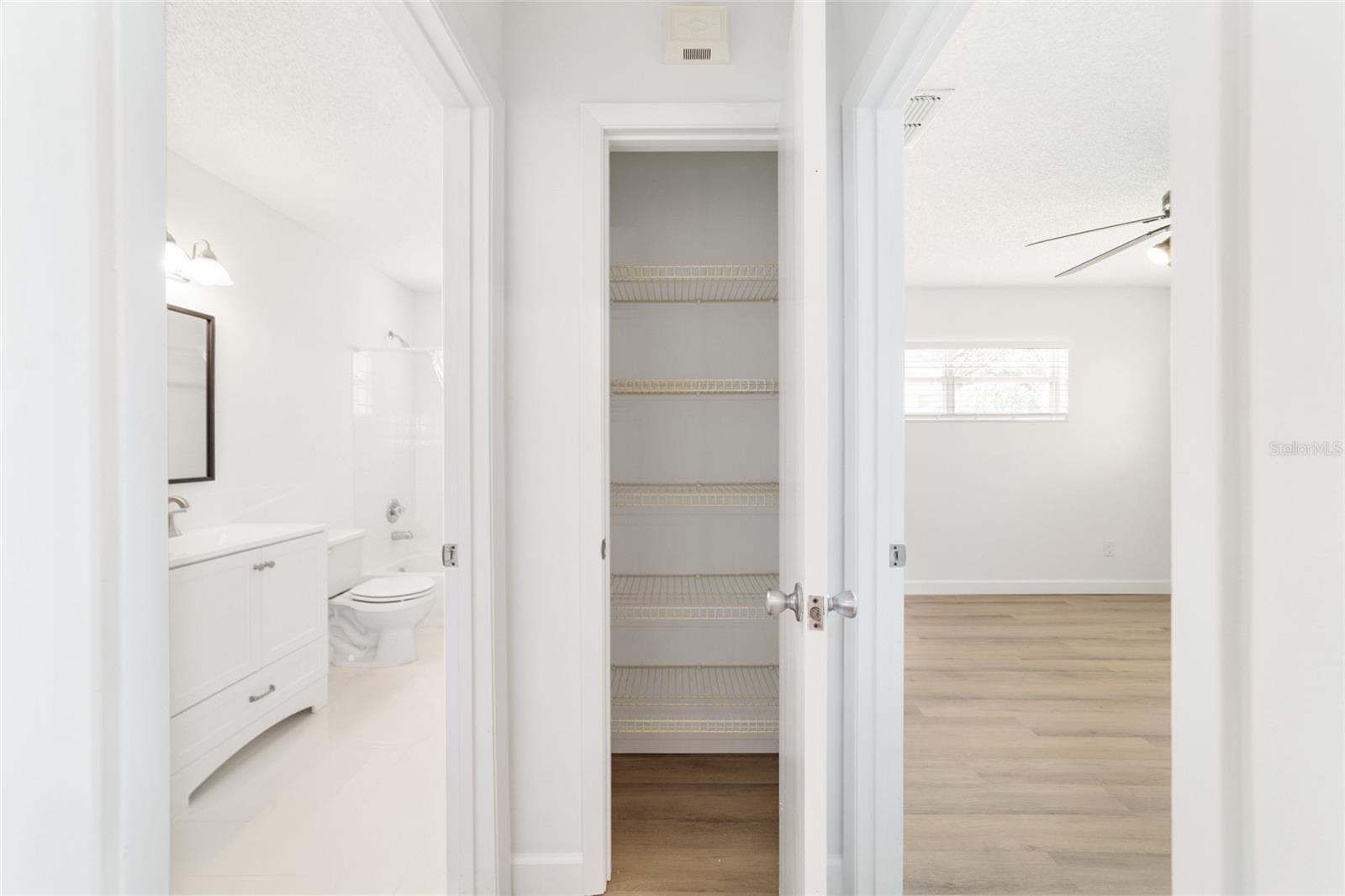 ON TOP OF THE WORLD - Residential