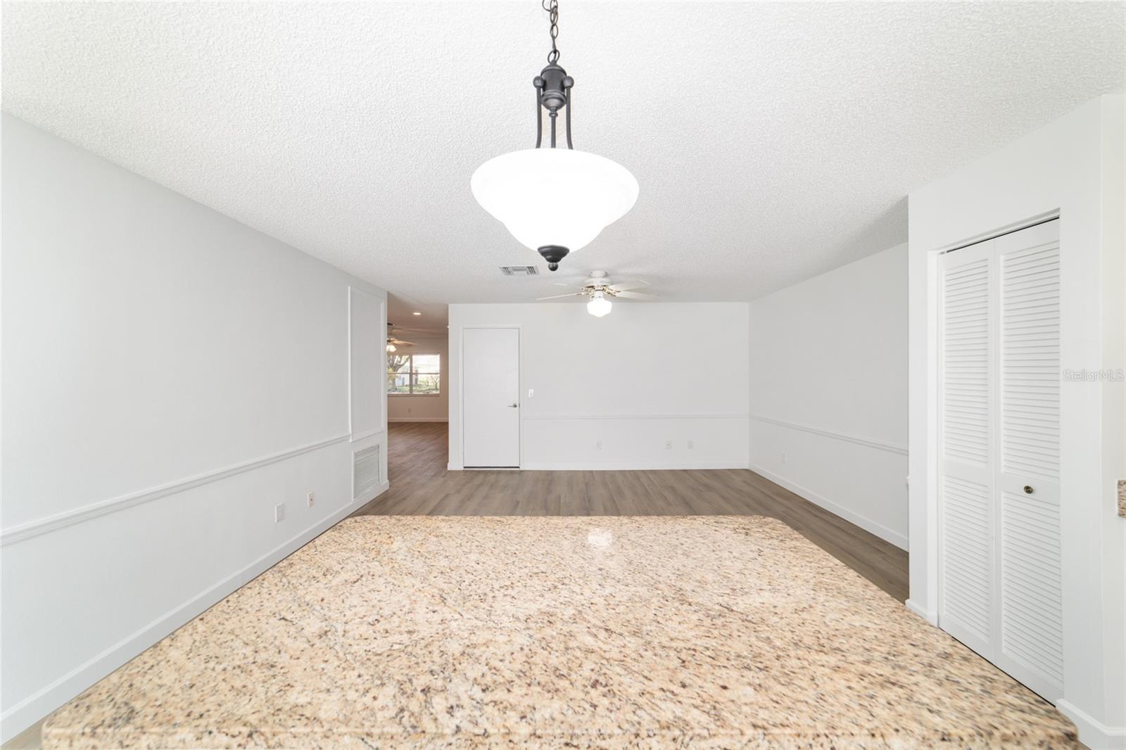 ON TOP OF THE WORLD - Residential