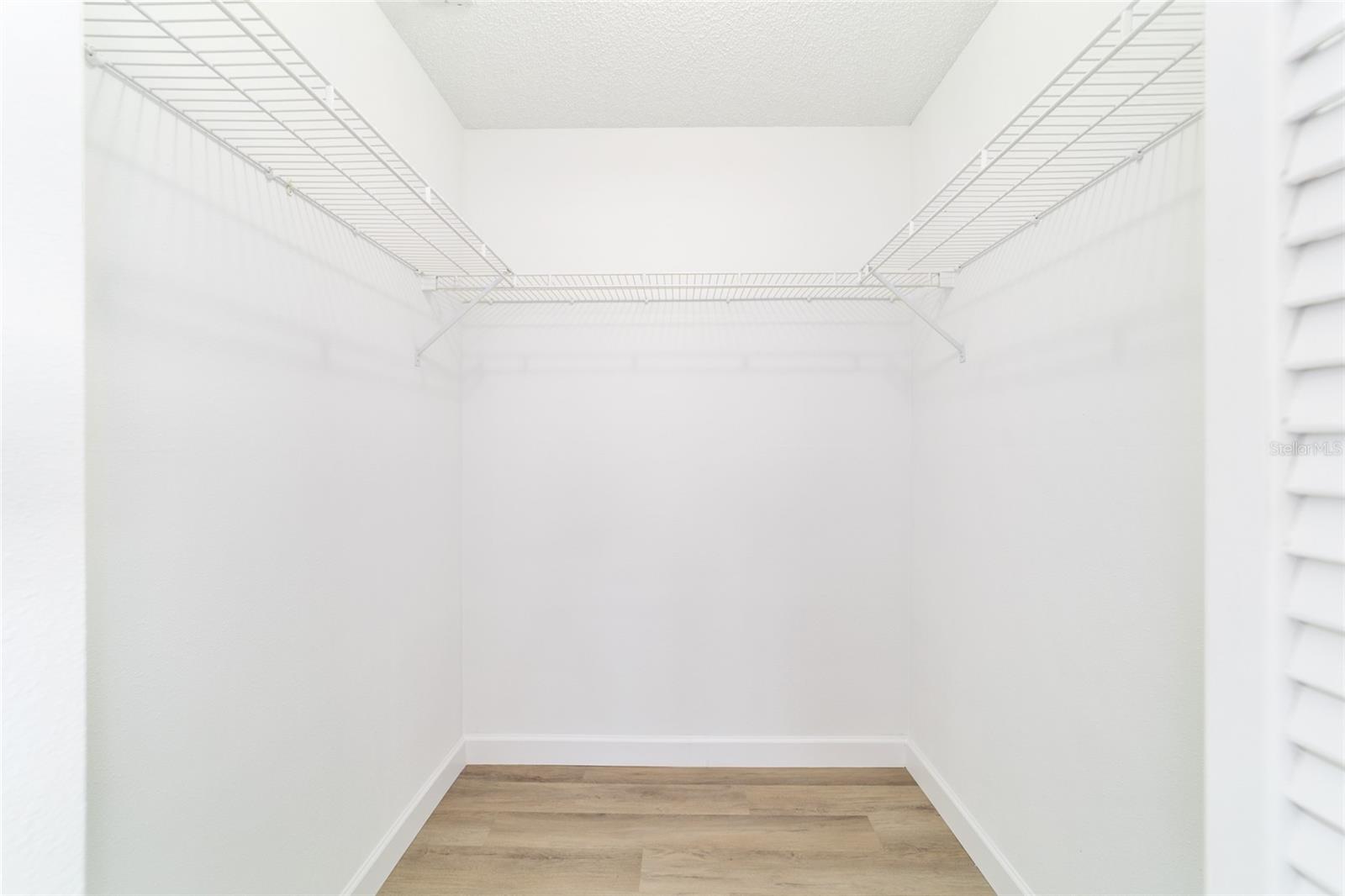 ON TOP OF THE WORLD - Residential