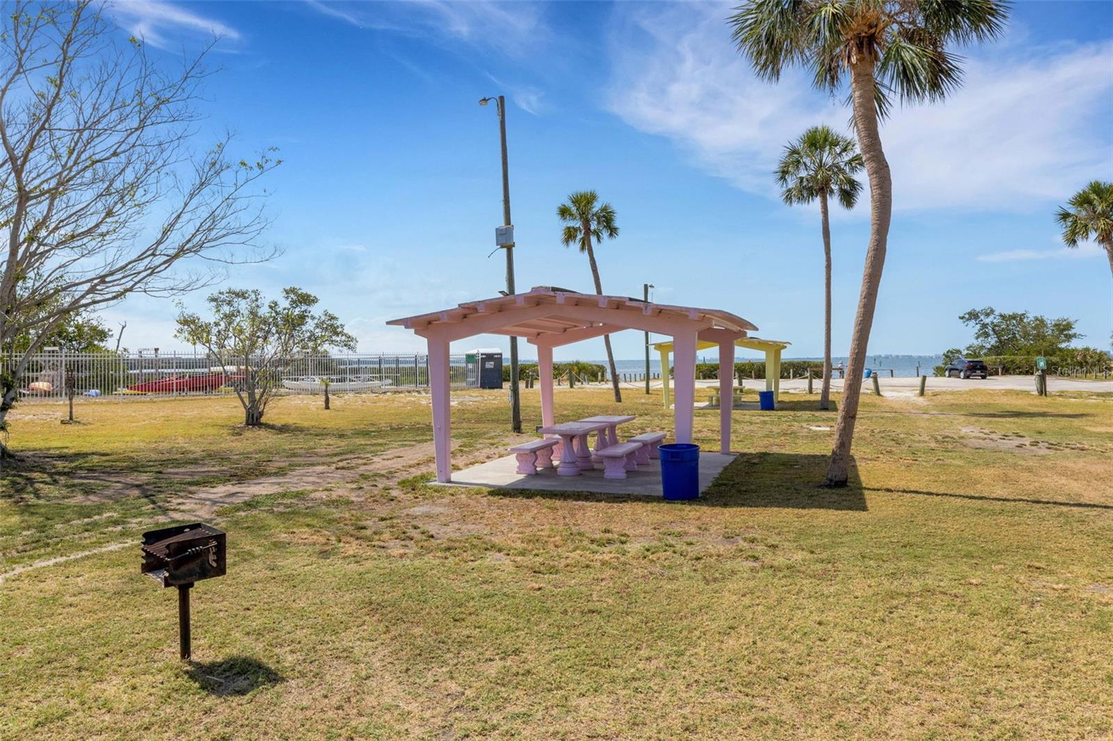 BAYSHORE GARDENS SEC 2 - Residential