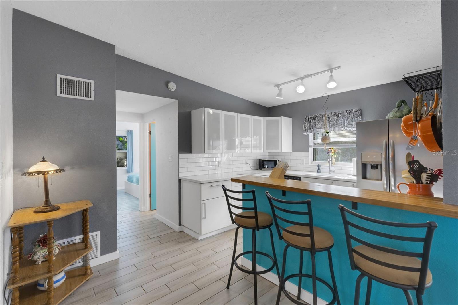 BAYSHORE GARDENS SEC 2 - Residential