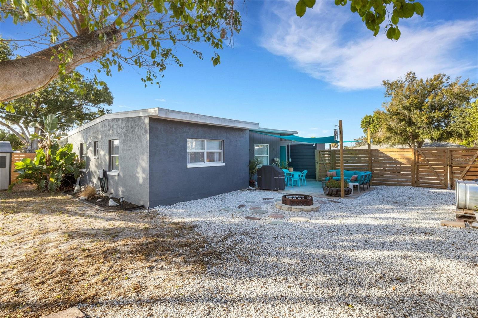 BAYSHORE GARDENS SEC 2 - Residential