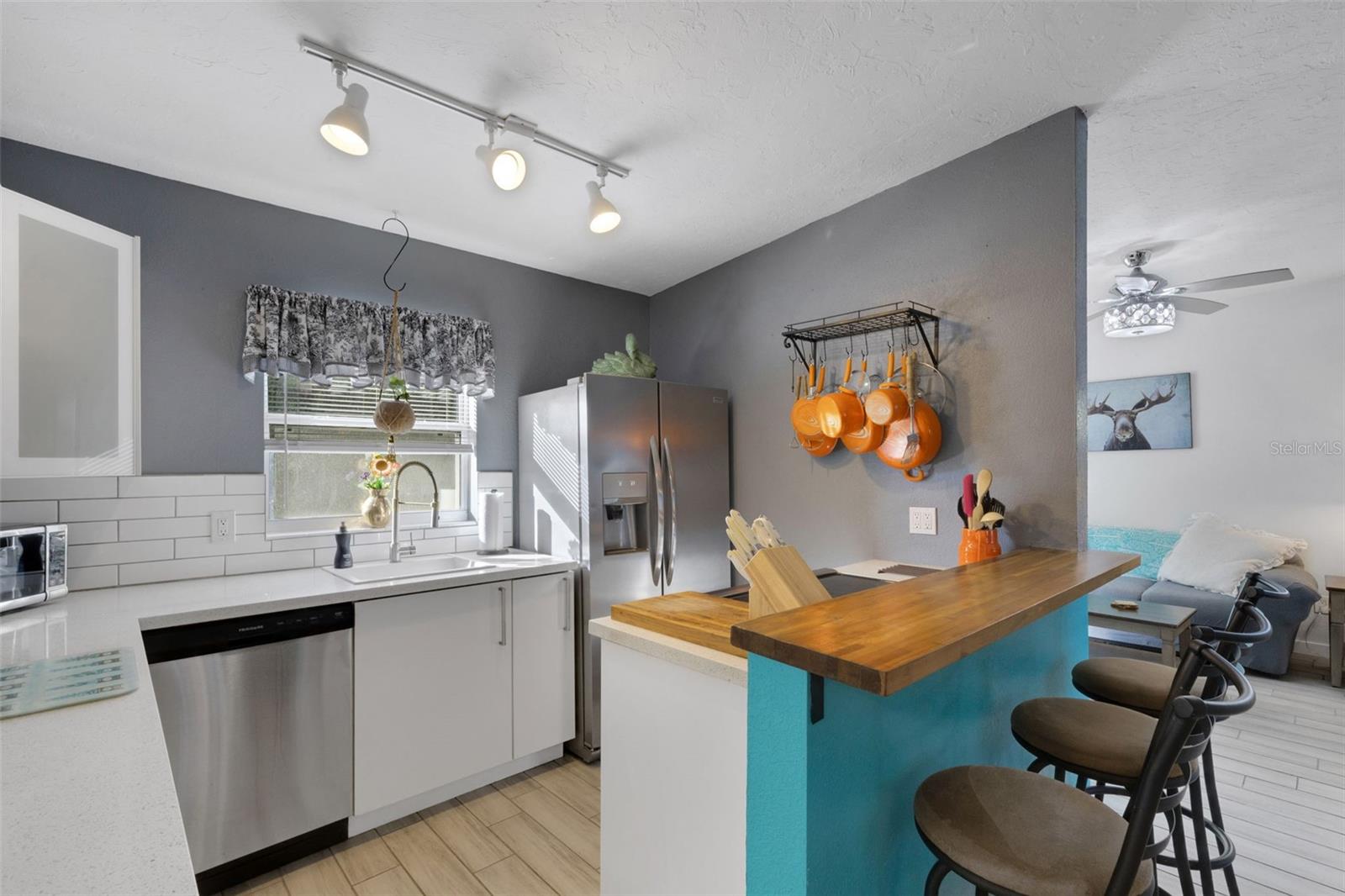 BAYSHORE GARDENS SEC 2 - Residential