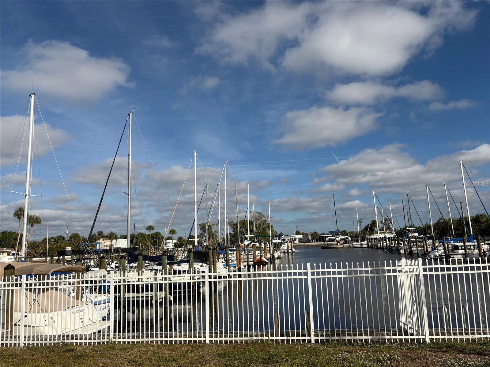 BAYSHORE GARDENS SEC 2 - Residential