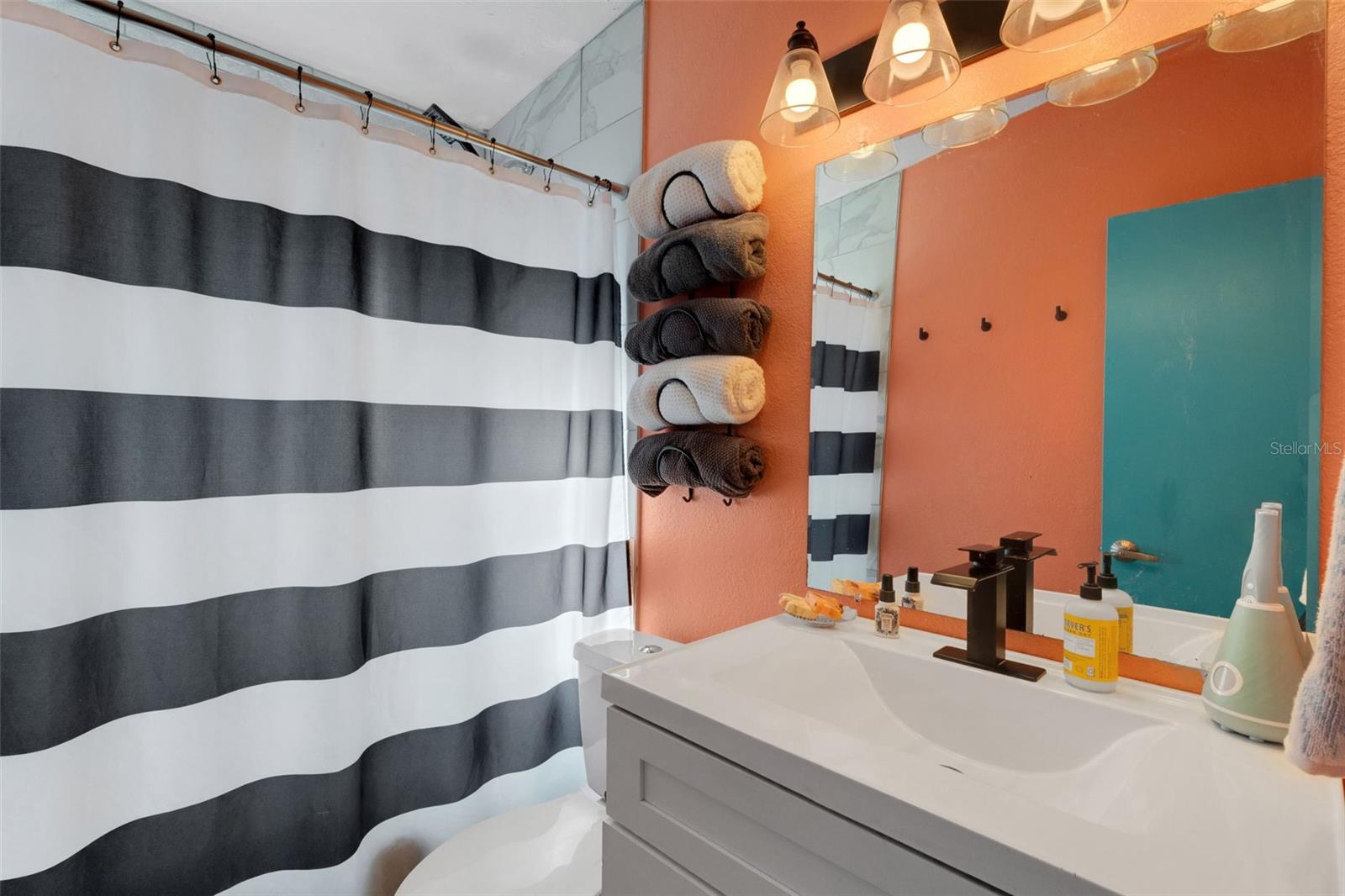 BAYSHORE GARDENS SEC 2 - Residential