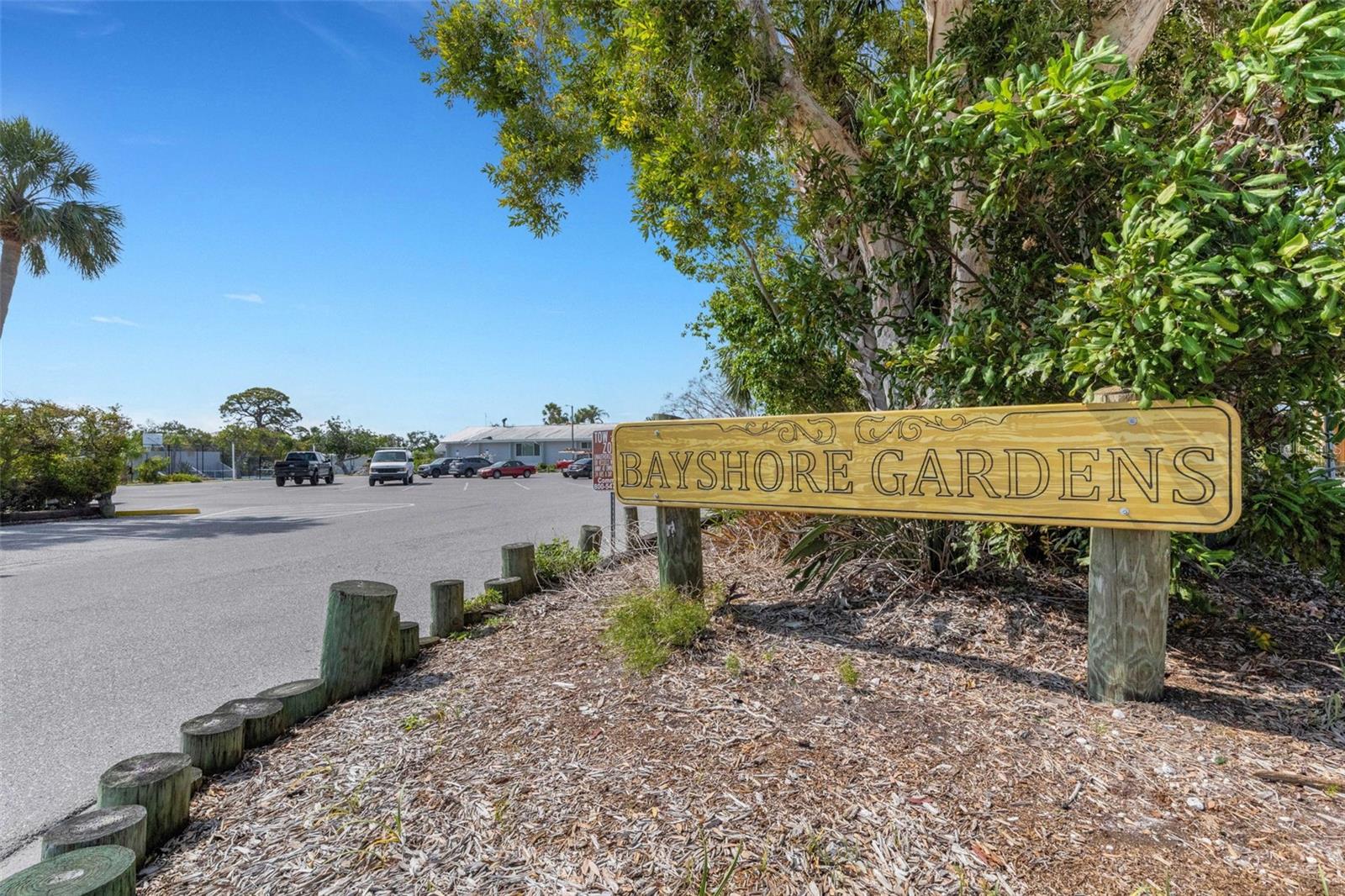 BAYSHORE GARDENS SEC 2 - Residential