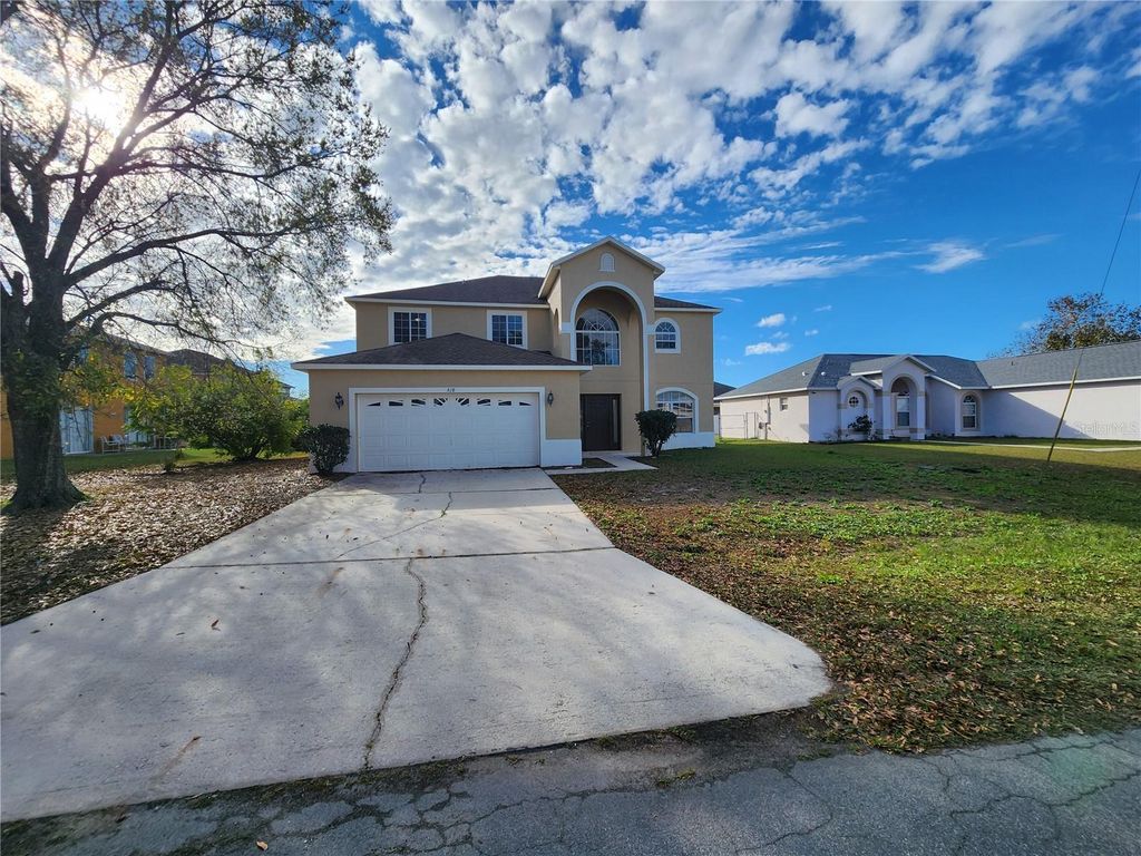 Photo of 518 Brighton Court, Kissimmee, FL 34758 (MLS # S5142065)